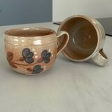 Set of 2 large vintage stoneware mugs from Atelier du Marais – Flower mugs