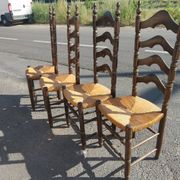 Série de 4 chaises en chêne à haut dossier