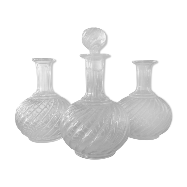 Ensemble de 3 carafes