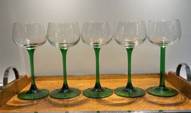 set of 5 dark green stemmed glasses Made in France Luminarc, 1970 - 16.5cm