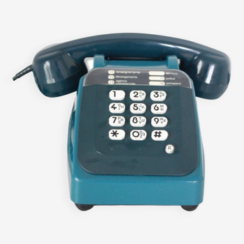 Blue button telephone