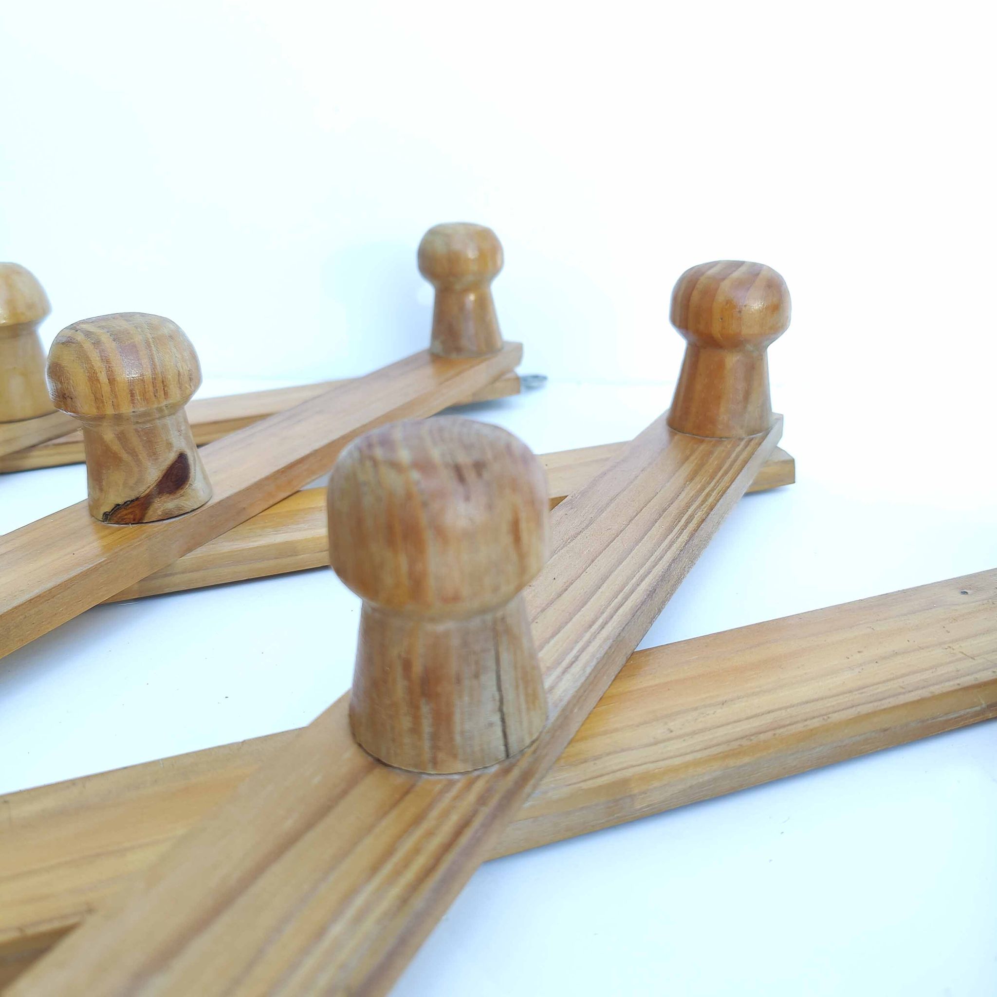 Coat rack accordion vintage light wood 10 hooks