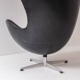 Early ‘Egg’ armchair designed by Arne Jacobsen for Fritz Hansen, Denmark 1958.