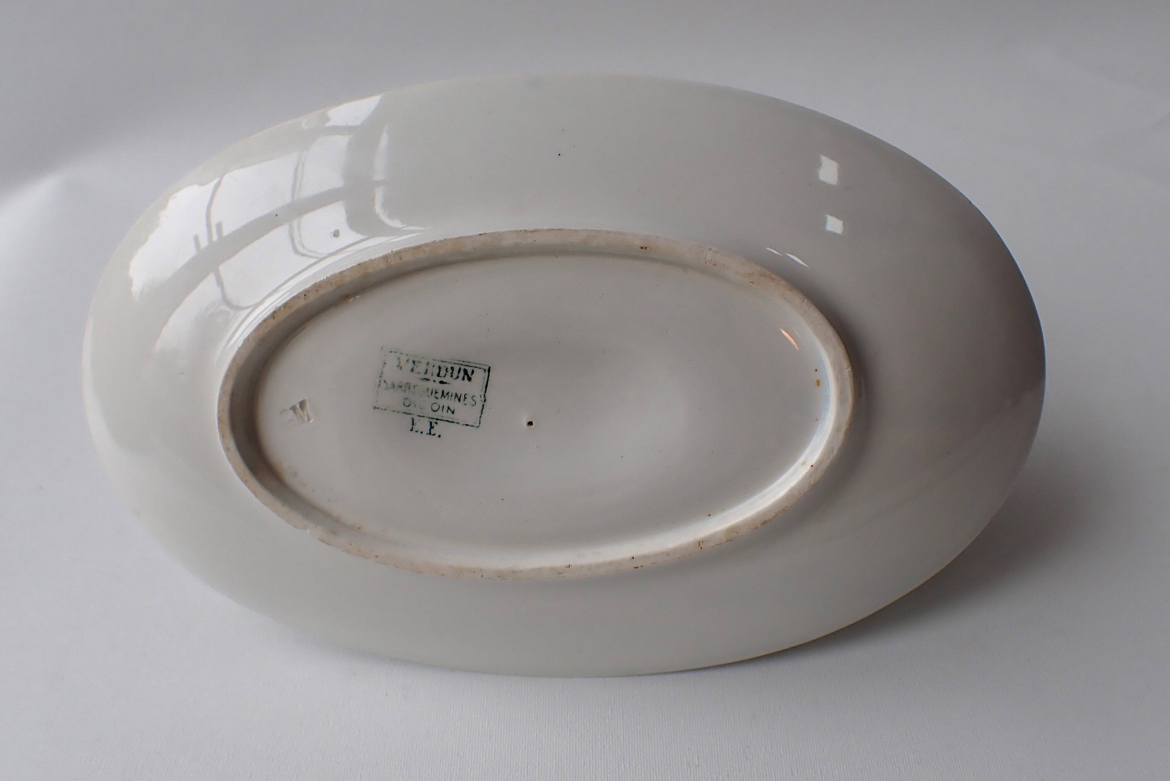 Saucière ancienne - Manufacture Sarreguemines Digoin modèle Verdun