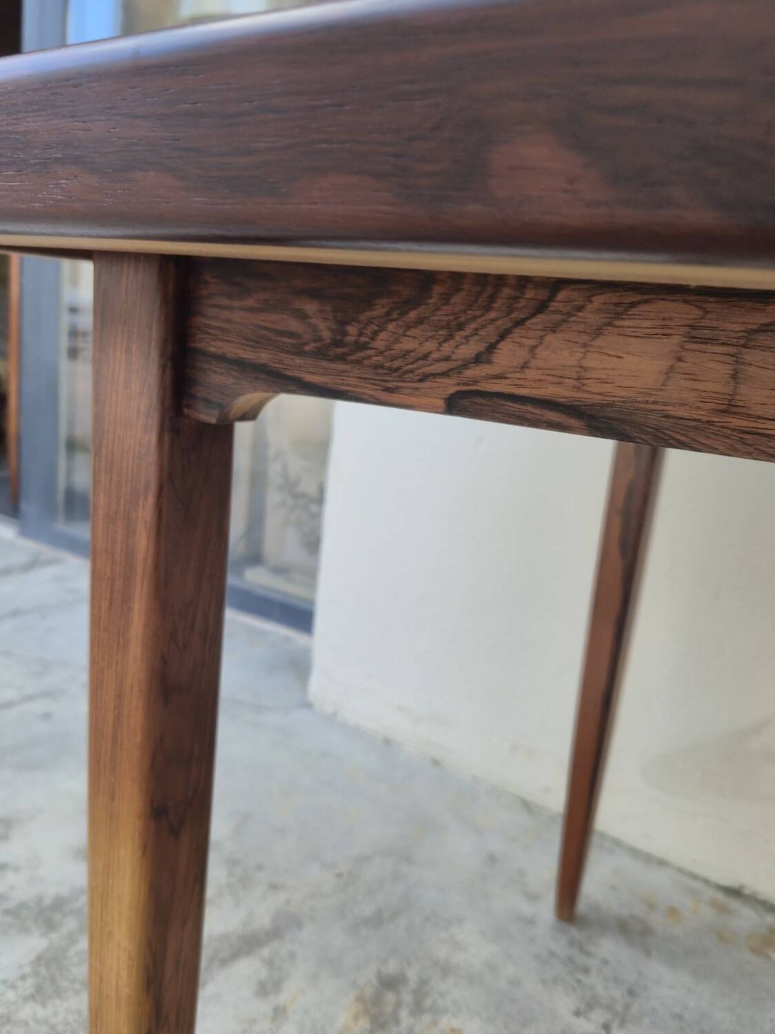 Scandinavian extendable table in Rio rosewood, 1960s