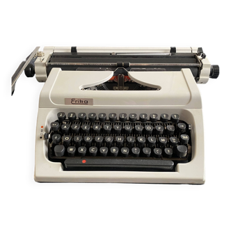 ERIKA typewriter