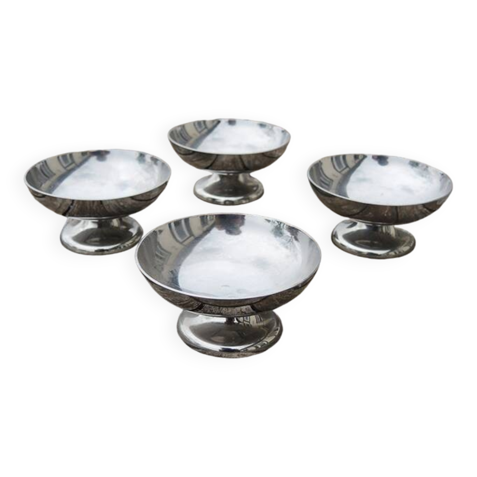 4 coupes à glace anciennes en inox