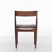 Suite de 4 chaises scandinaves en teck modèle 39