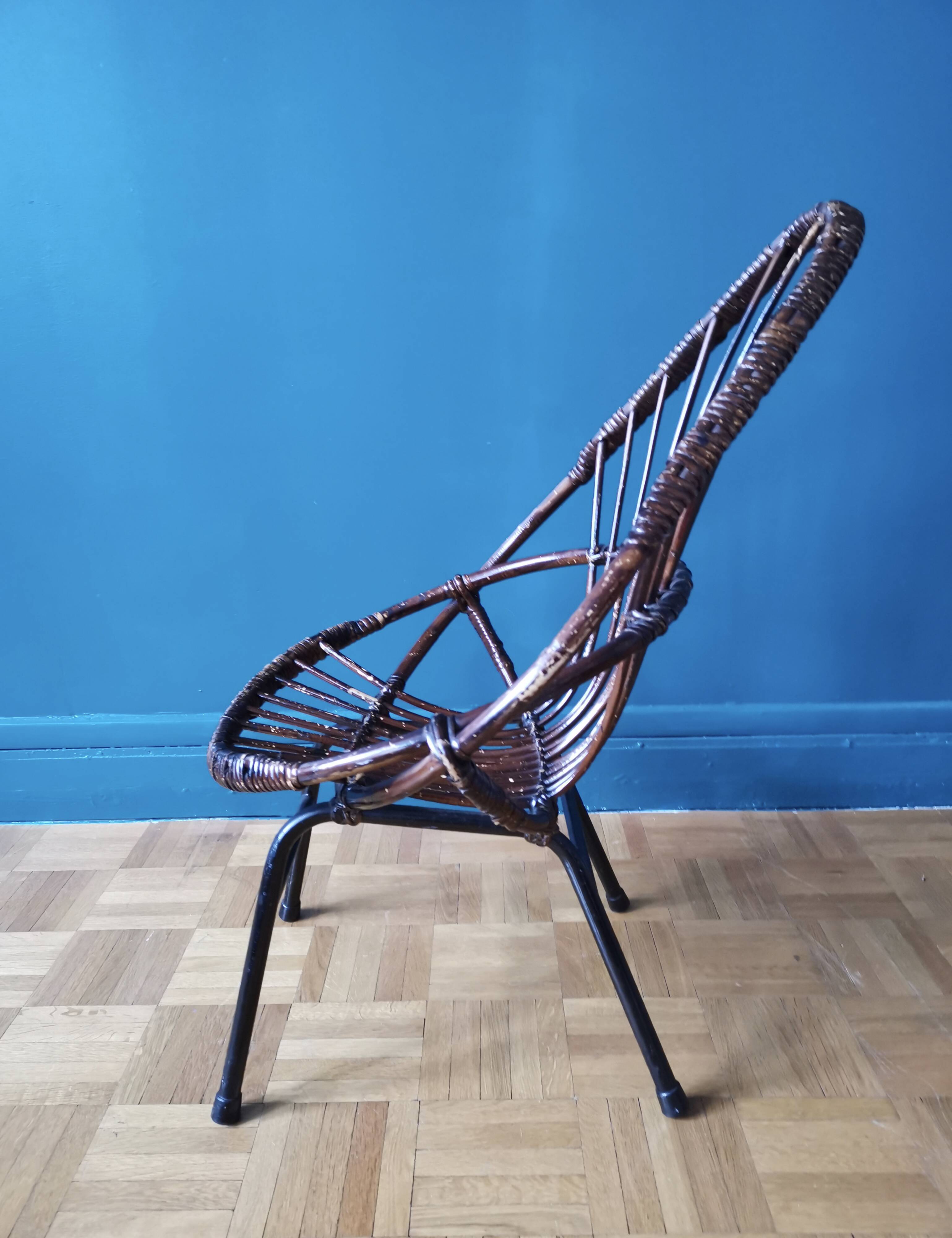 Small armchair in original and vintage Wicker for child