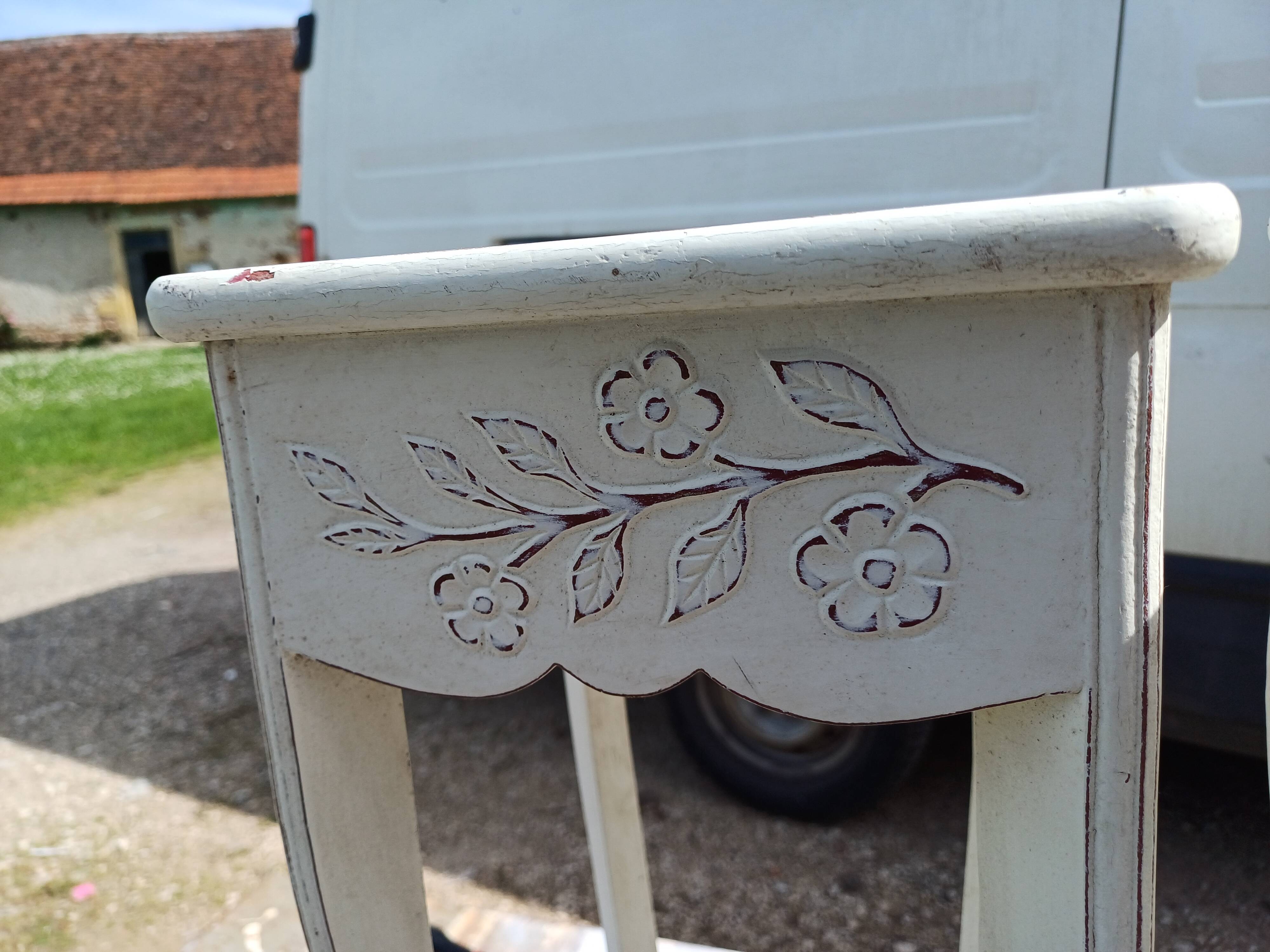 Pair of cream-washed wood stands