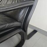 Scandinavian 2-seater sofa 1970s vintage in black leather and curved wood