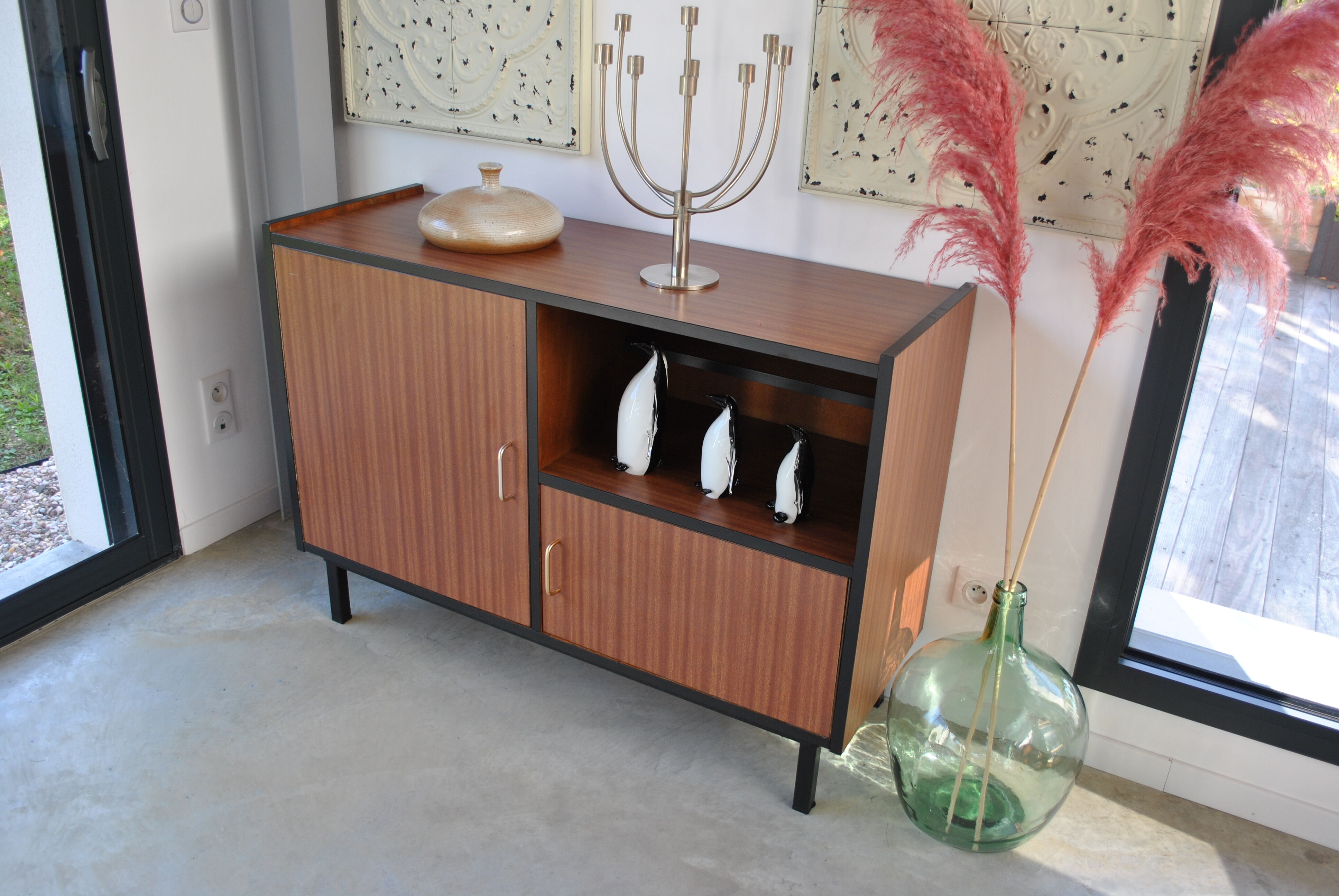 Vintage buffet 1970