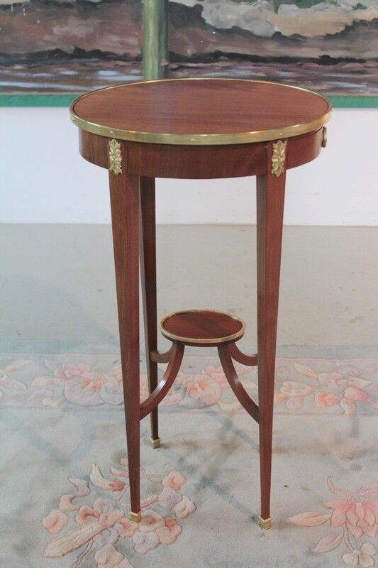 Table-desserte style Louis XVI en acajou XXème