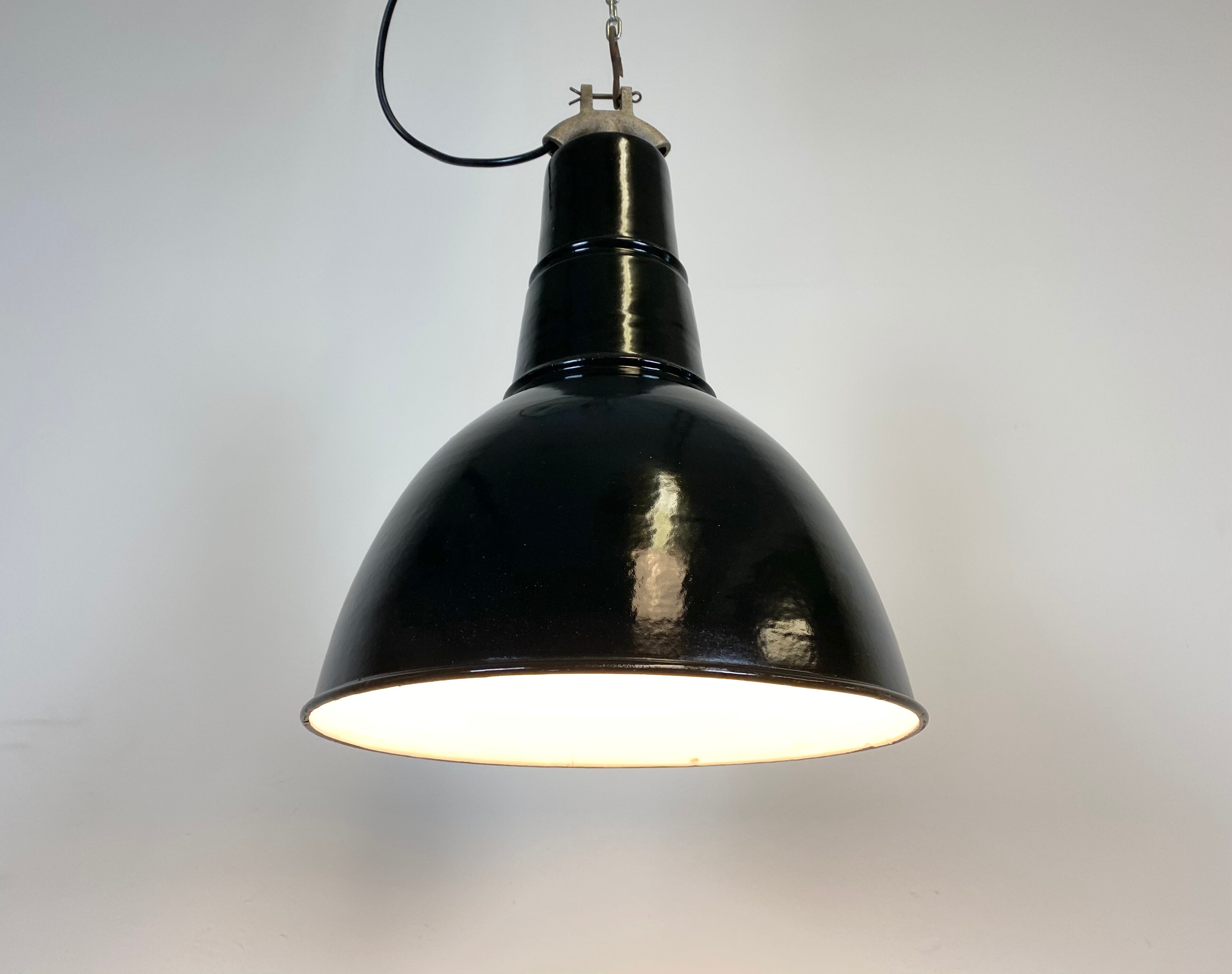 Vintage industrial black enamel light, 1930s