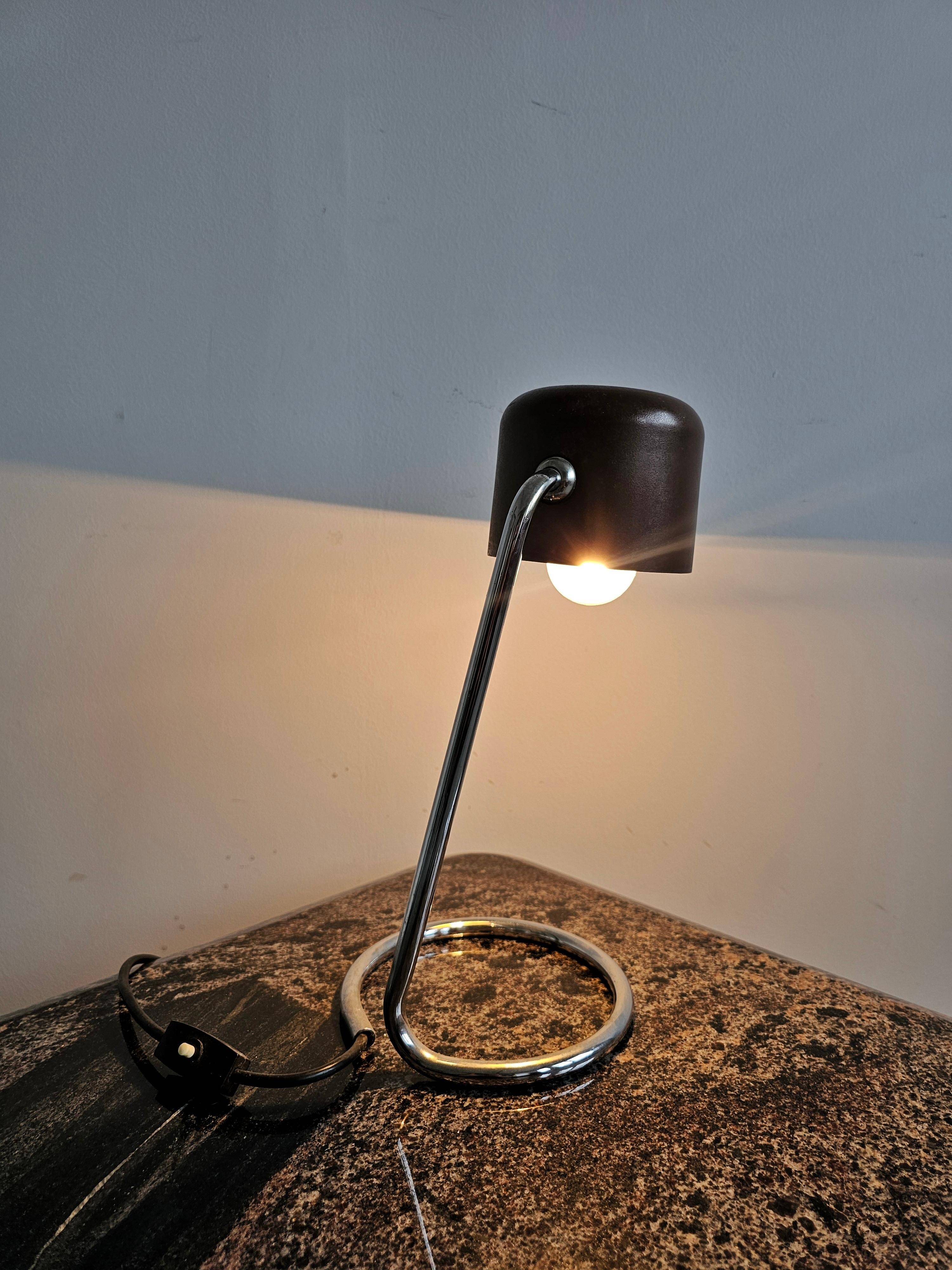 Lampe de bureau Bauhaus avec support infini et abat-jour métallique, années 1970