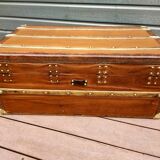 Old Fichet cabin trunk