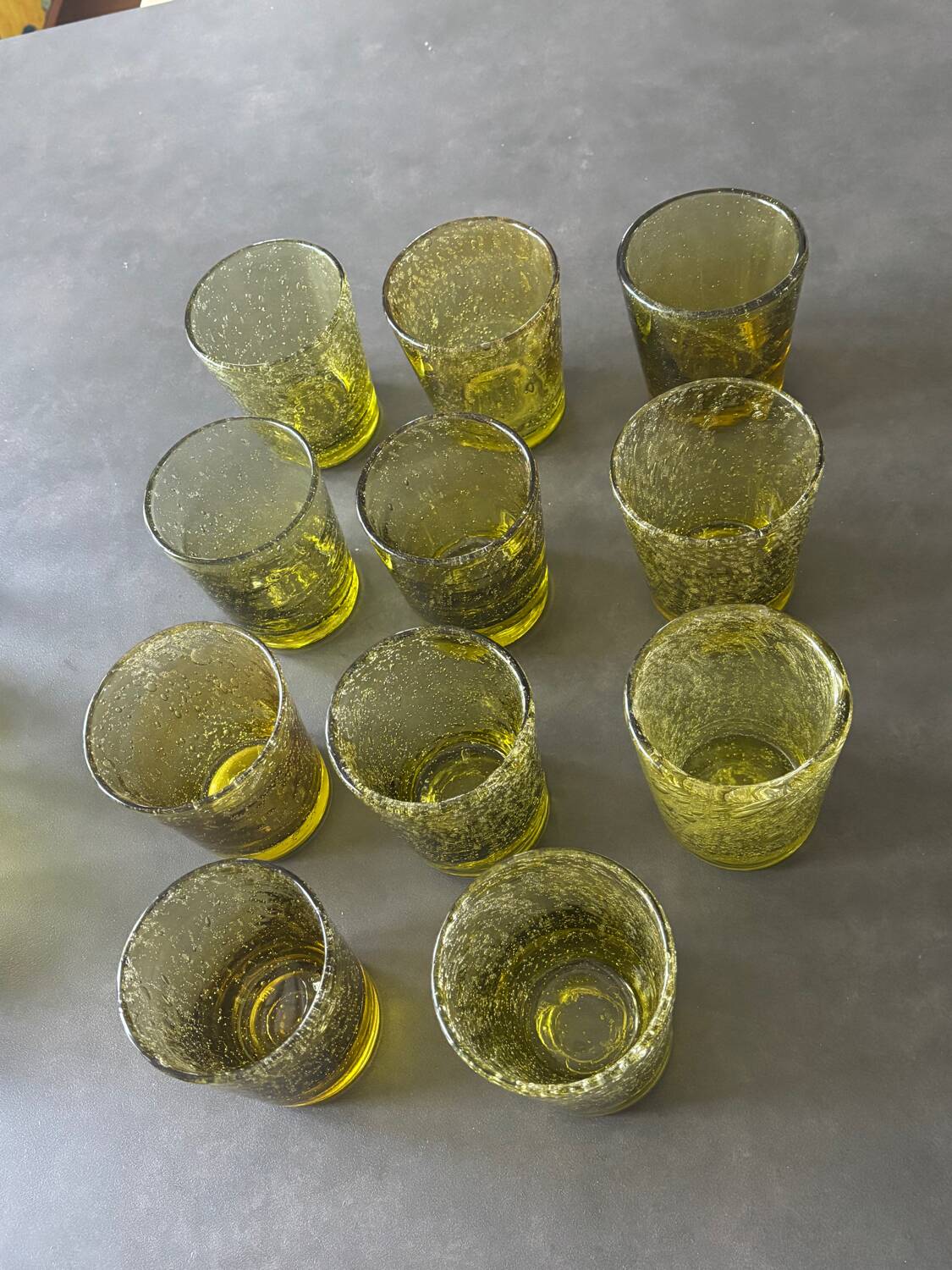 Verre de Biot vert 1960
