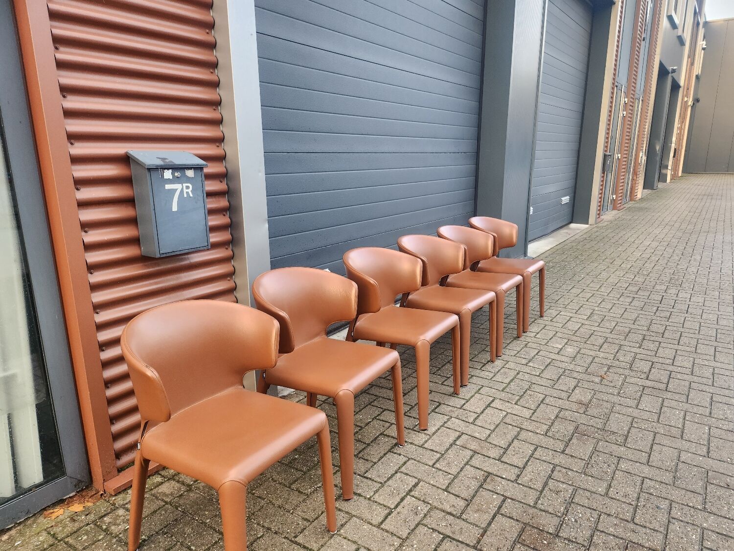 Cassina Hola 367 - set of 6 dining chairs by Hannes Wettstein