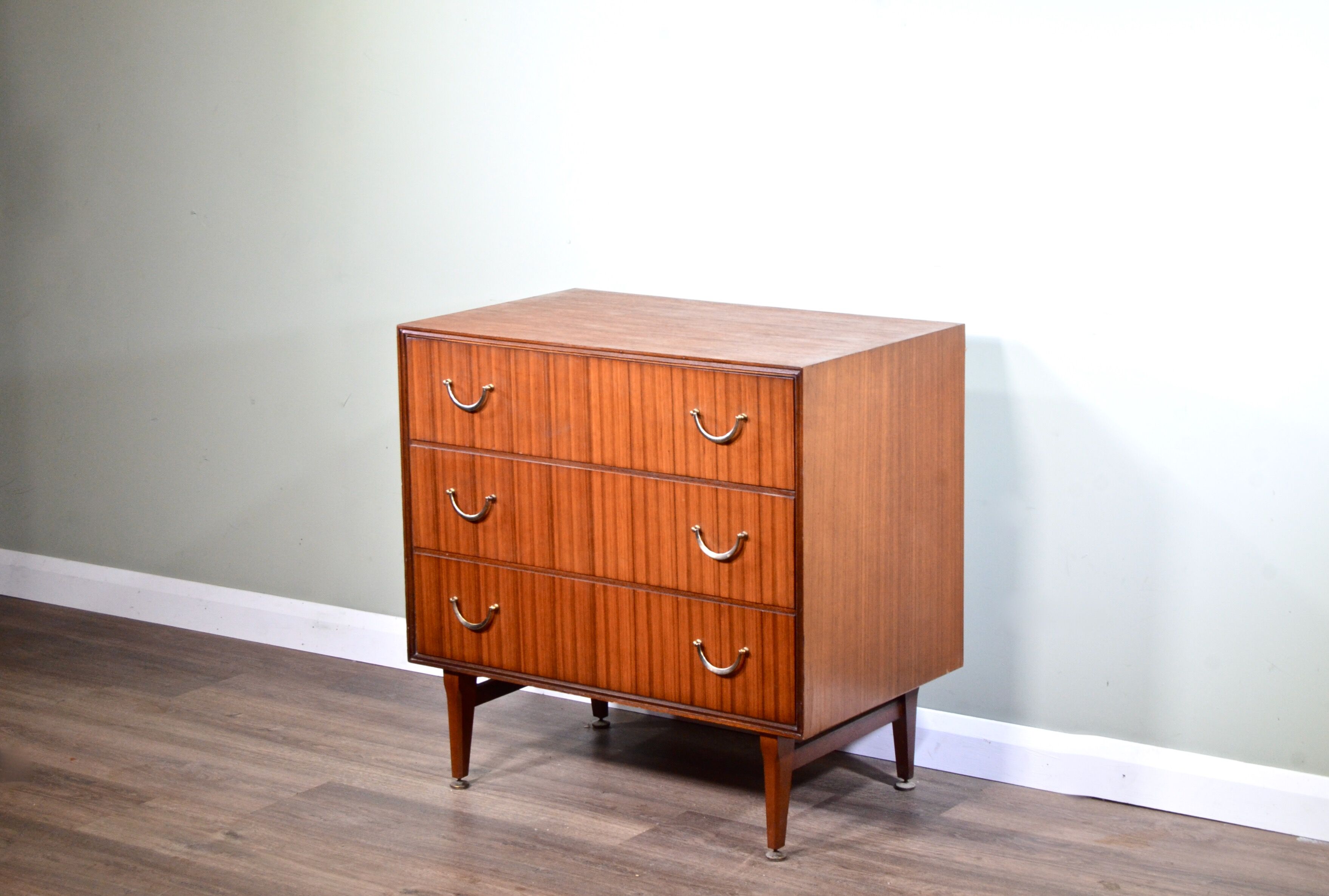 Midcentury Meredew walnut chest of drawers