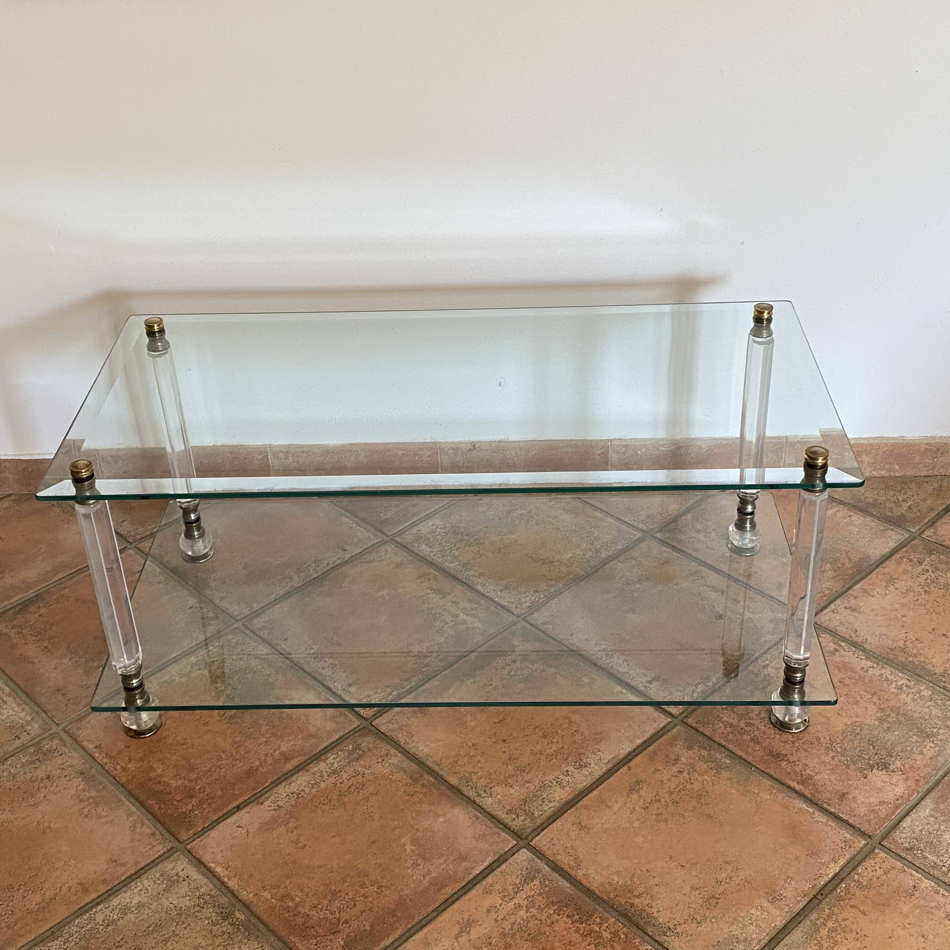 Roche Bobois coffee table. 1970. Lucite and glass.