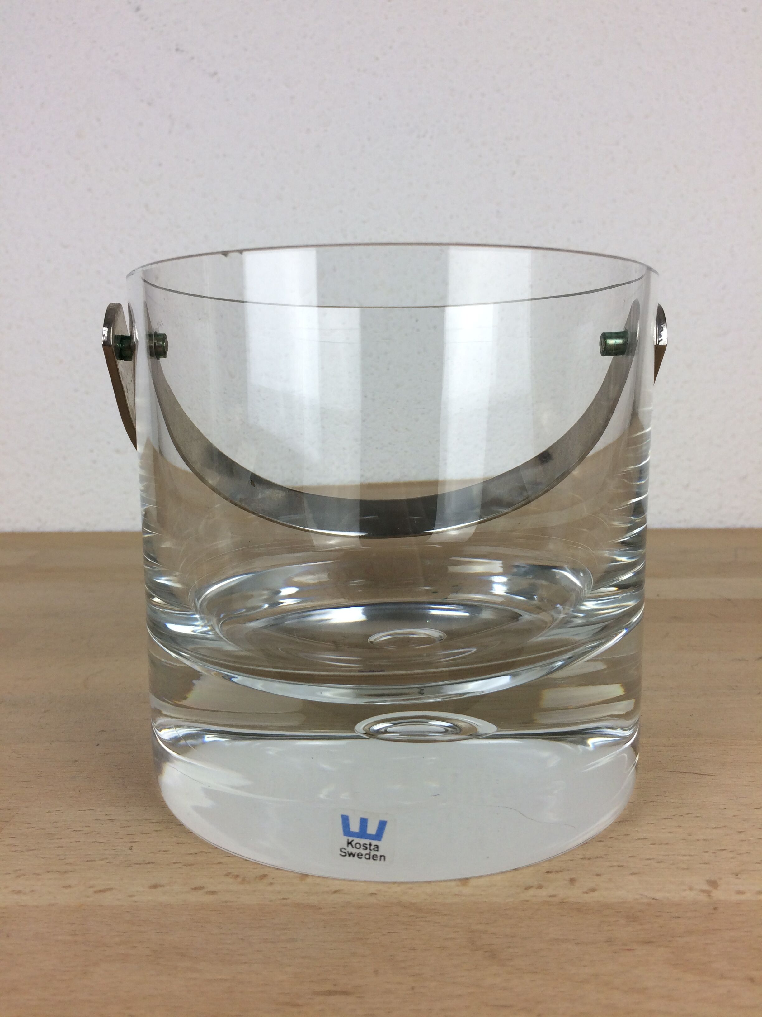 Crystal ice bucket by Vicke Lindstrand for Kosta Sweden, Pippi model