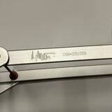 Artemide Tizio articulated desk lamp