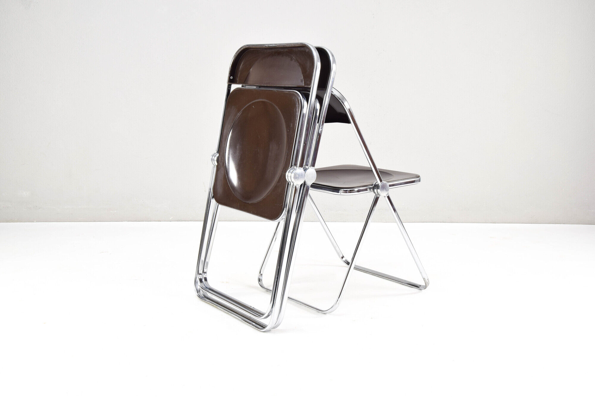 Plia folding chairs by Giancarlo Piretti to Castelli Italy 60s