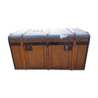 Old wooden travel trunk