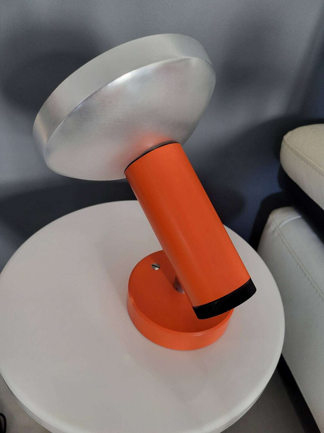 Philips orange spotlights