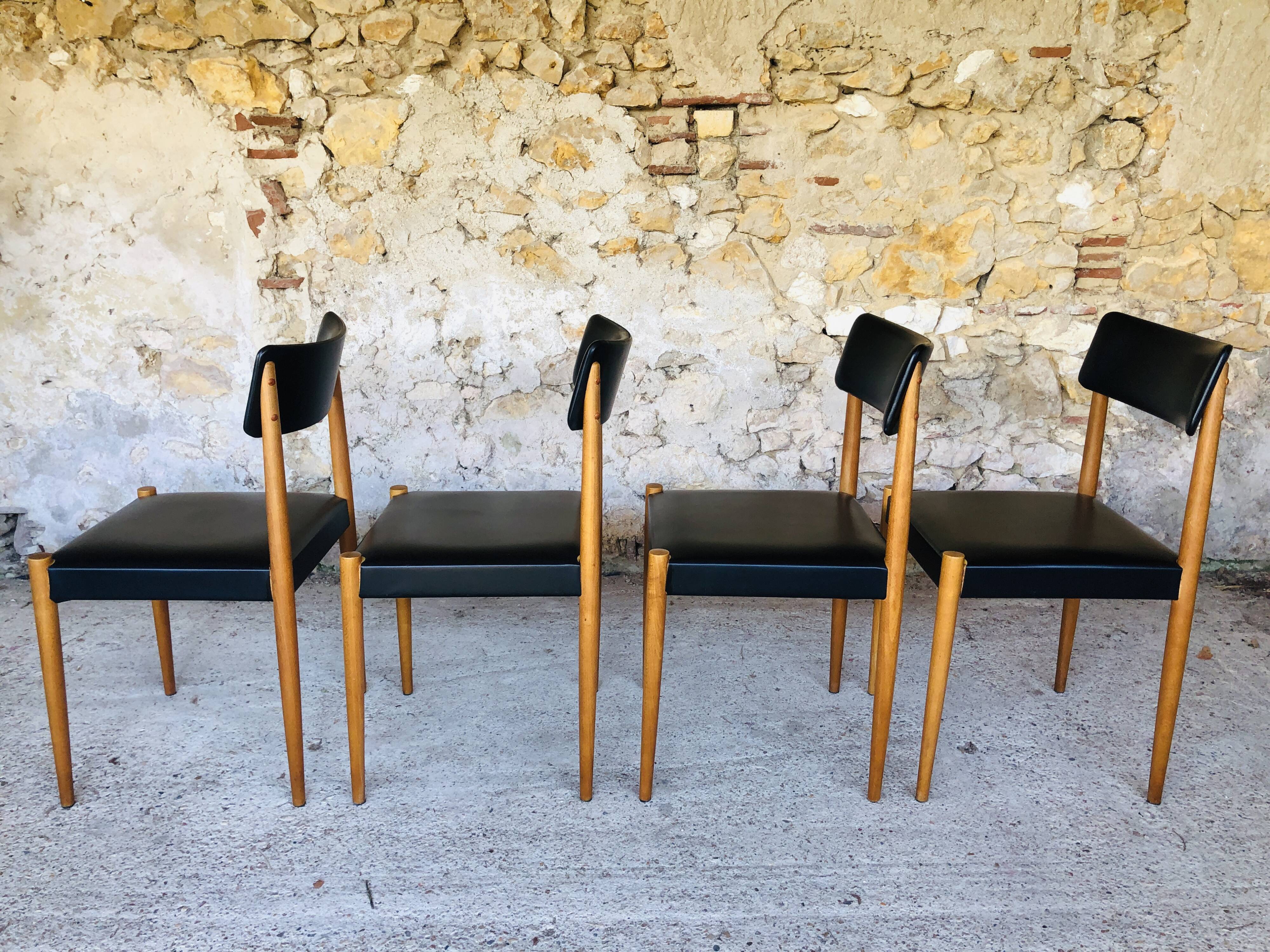 Set of 4 Scandinavian style dining chairs, circa 60