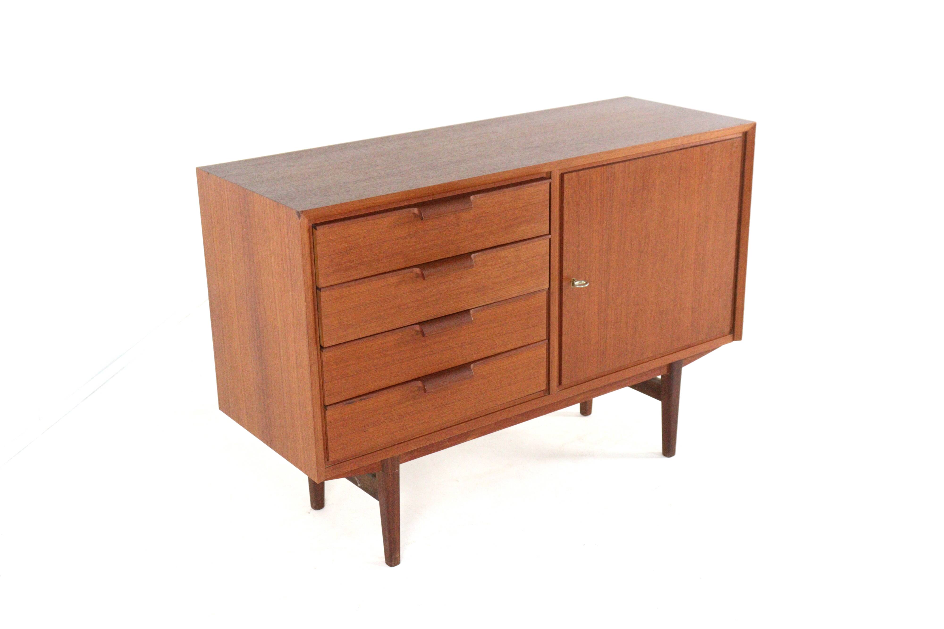 Vintage teak sideboard, “Dresden”