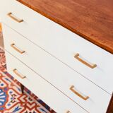 Vintage 1960 chest of drawers