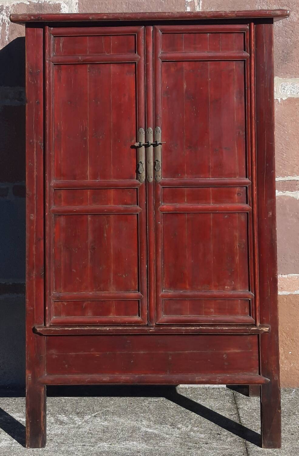 19th-century Chinese wardrobe (Height 2.6m)