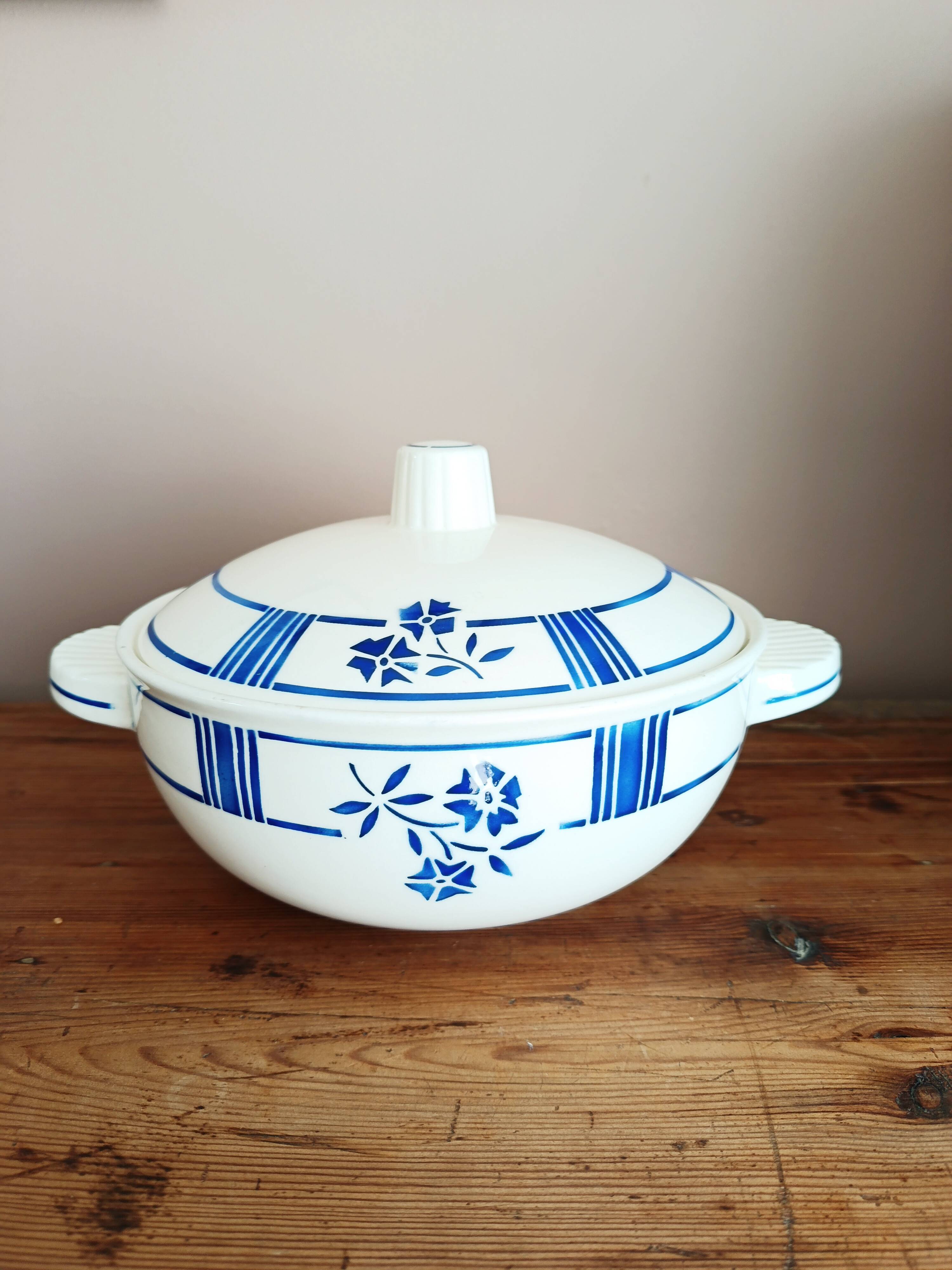 Badonviller earthenware soup tureen