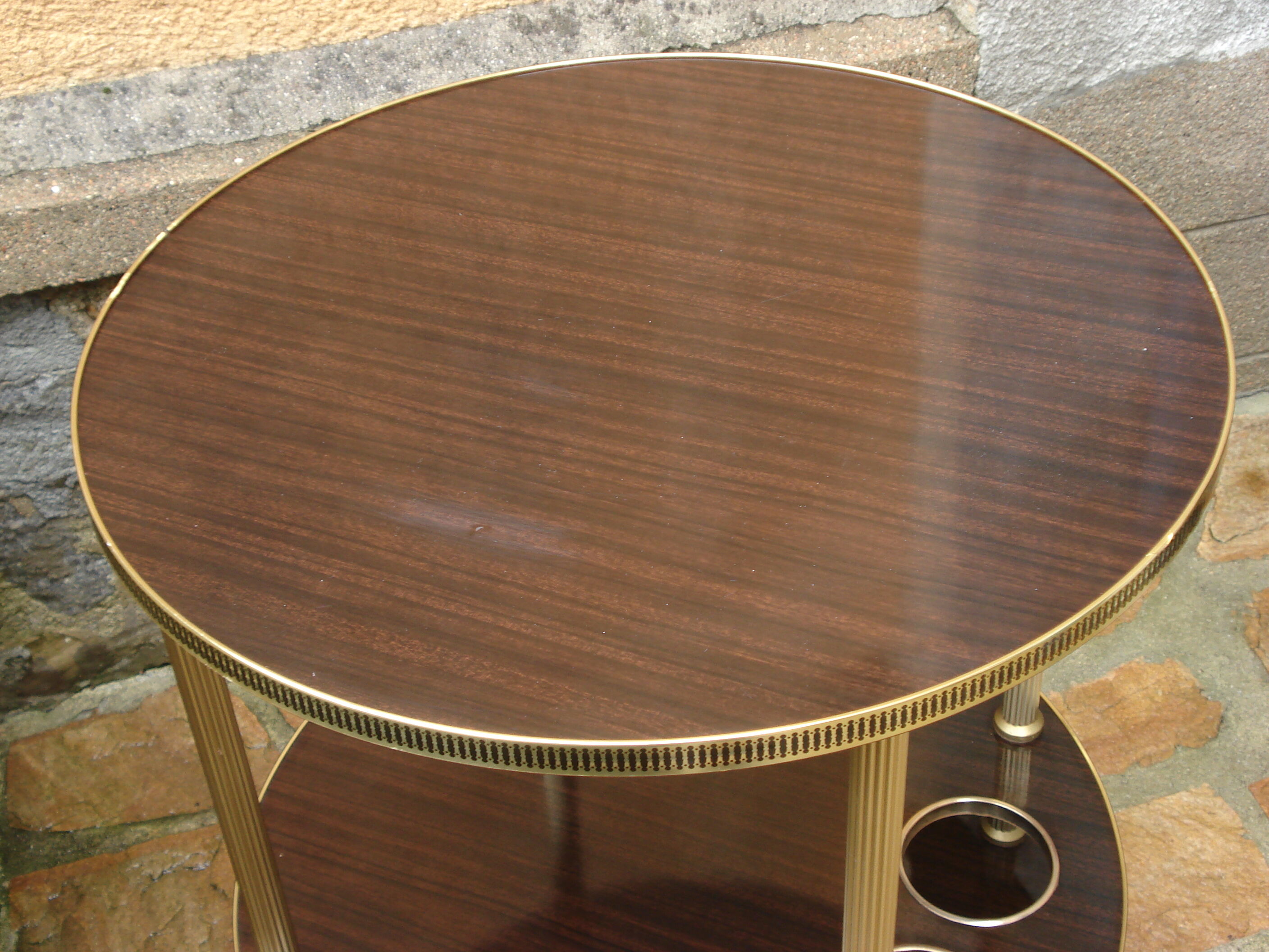 Round "bar" service in gilded metal on wheels and formica trays