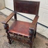 Antique table with 6 chairs and two armchairs in genuine leather