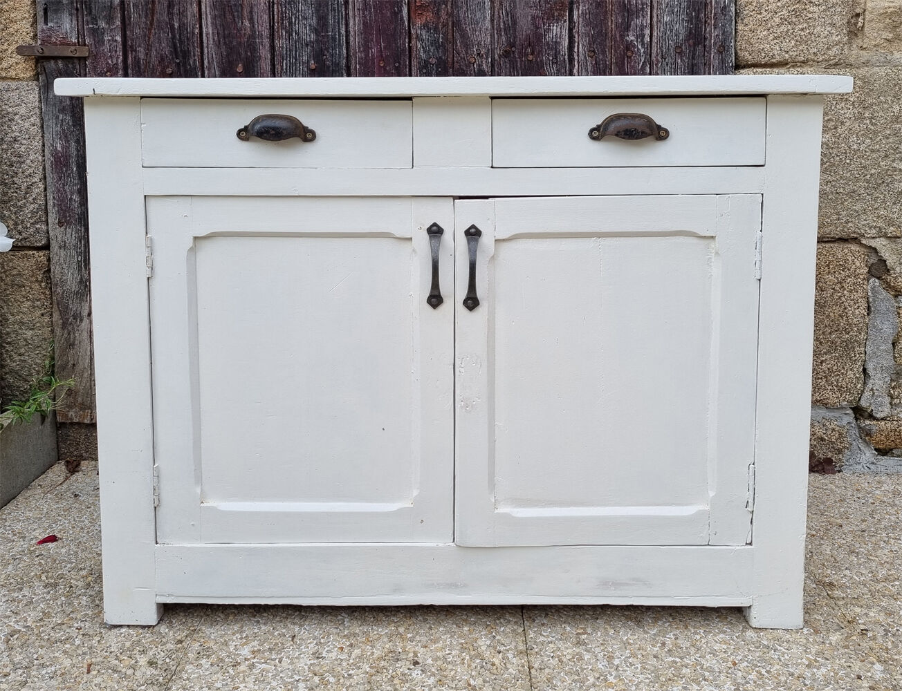 Low Parisian buffet white, vintage, 40s