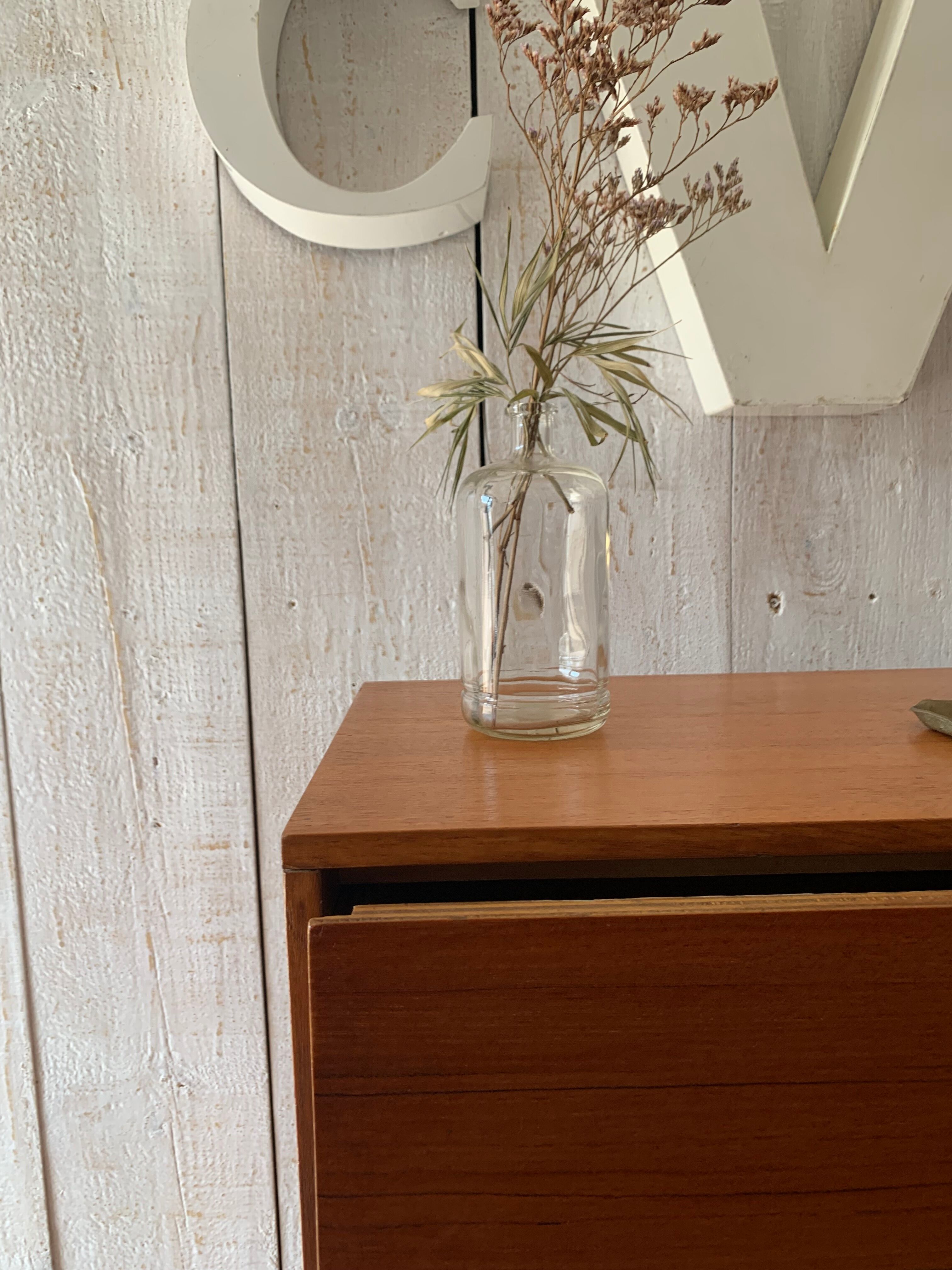 Rag picker with finned drawers