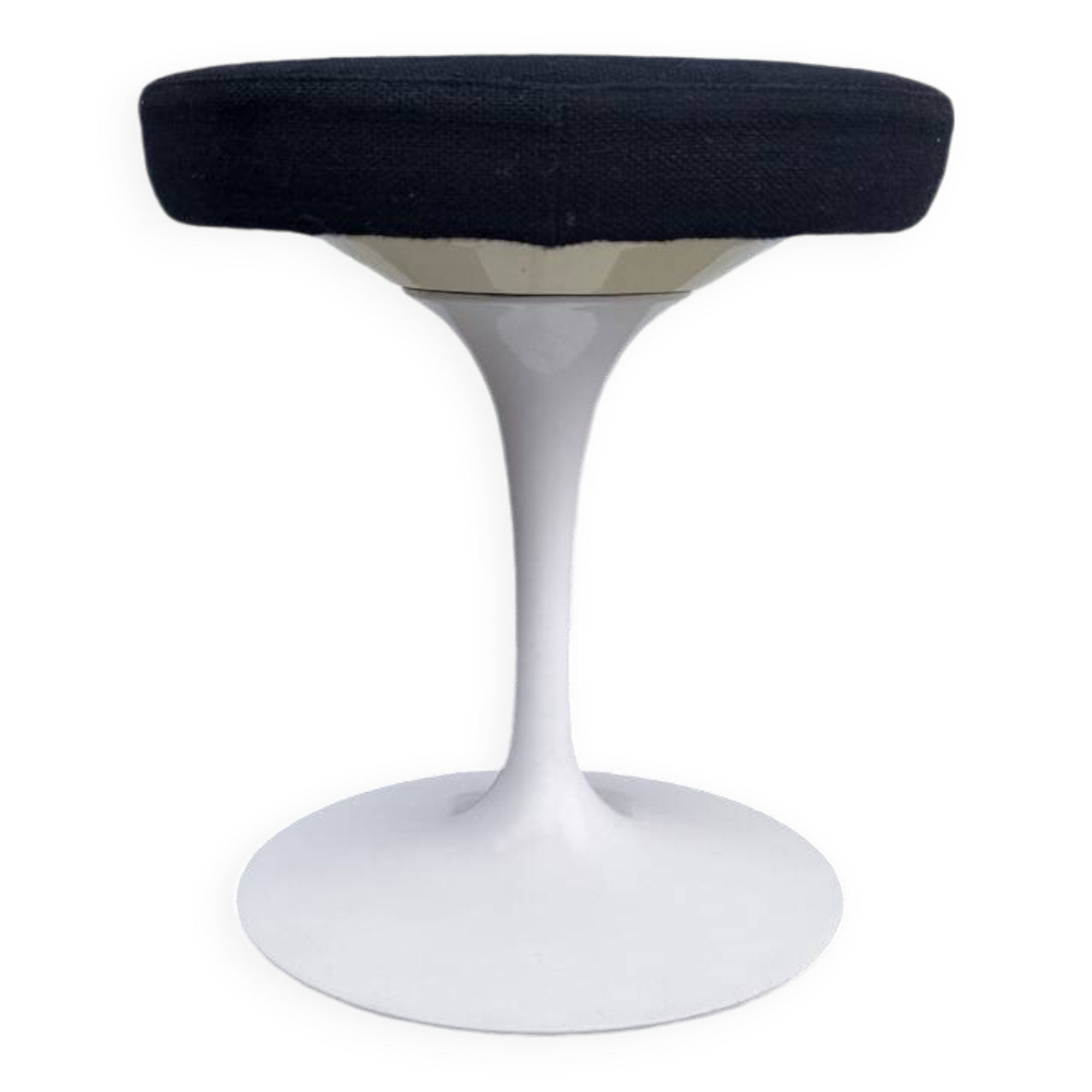 Knoll International Eero Saarinen stool 1970