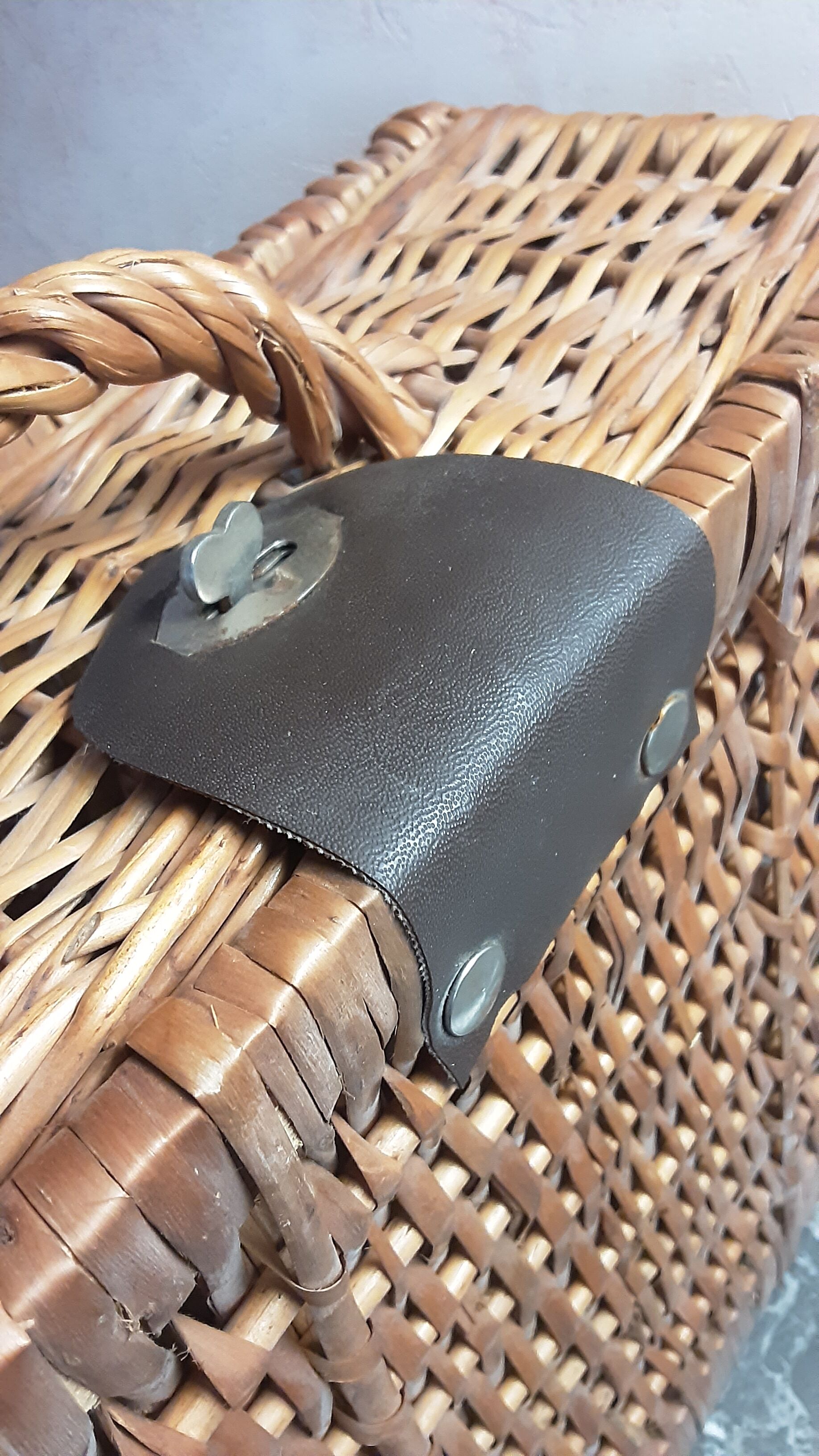 Rattan wicker malle 70 years