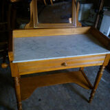 Table de toilette