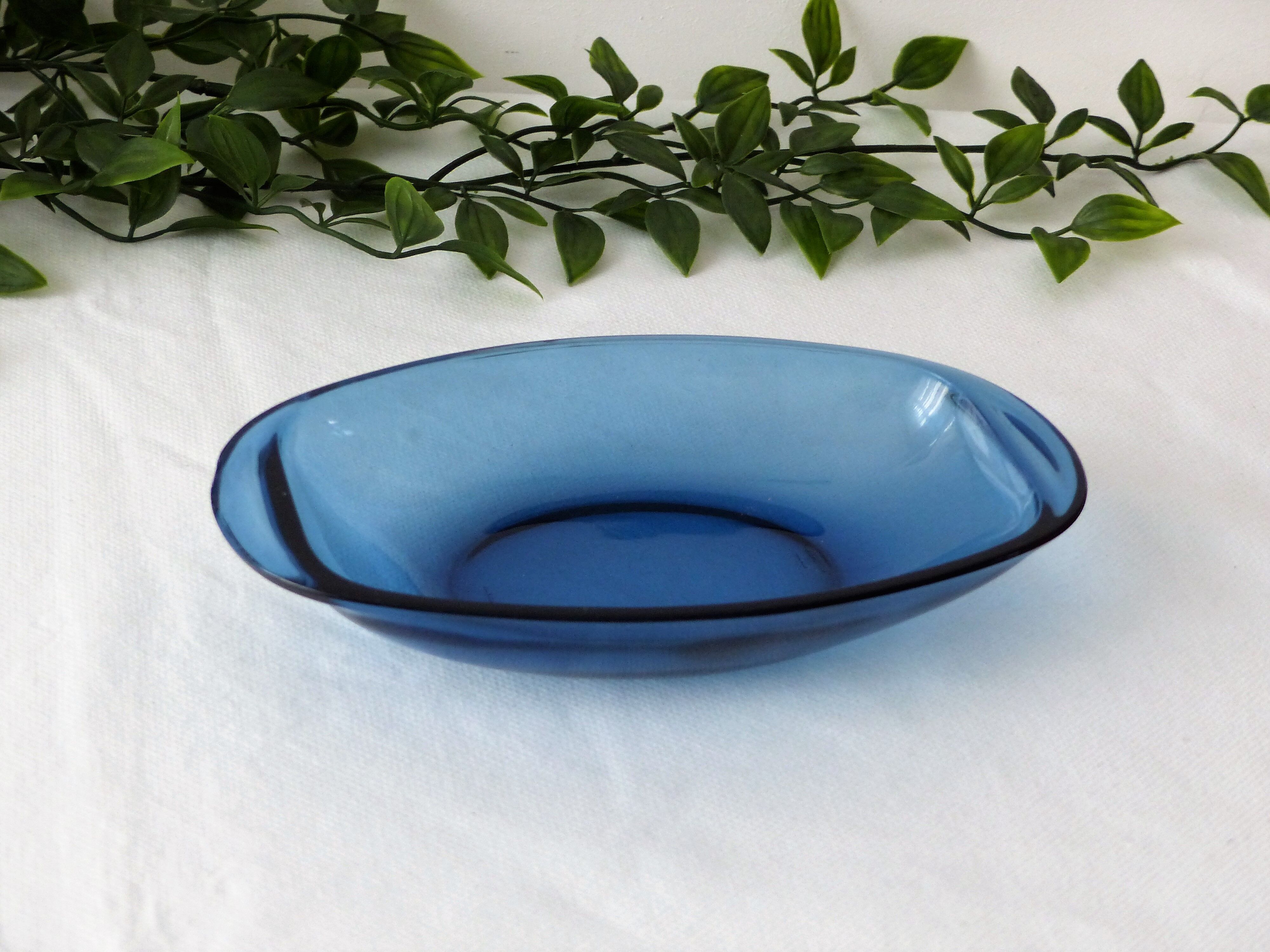 Set of 4 blue cups type Vereco