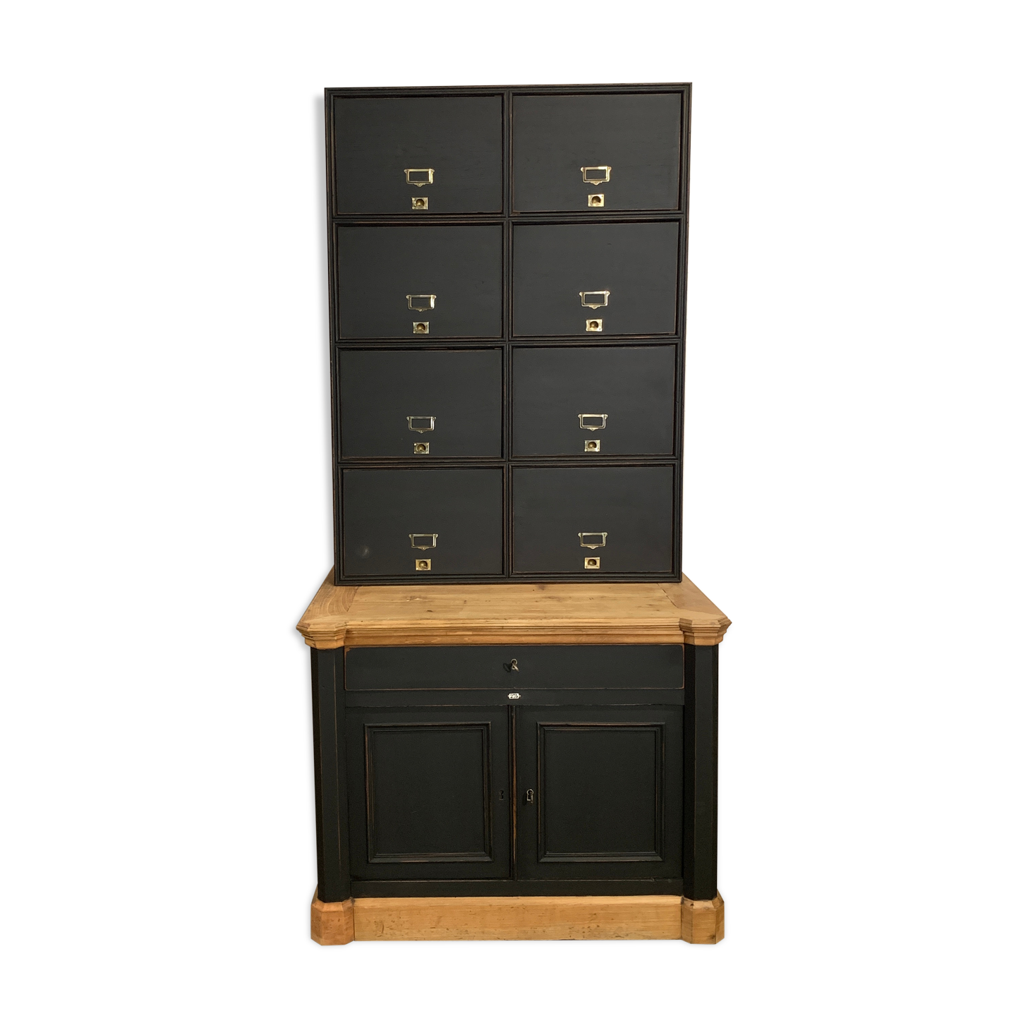 Former furniture by trade two notary bodies 1930