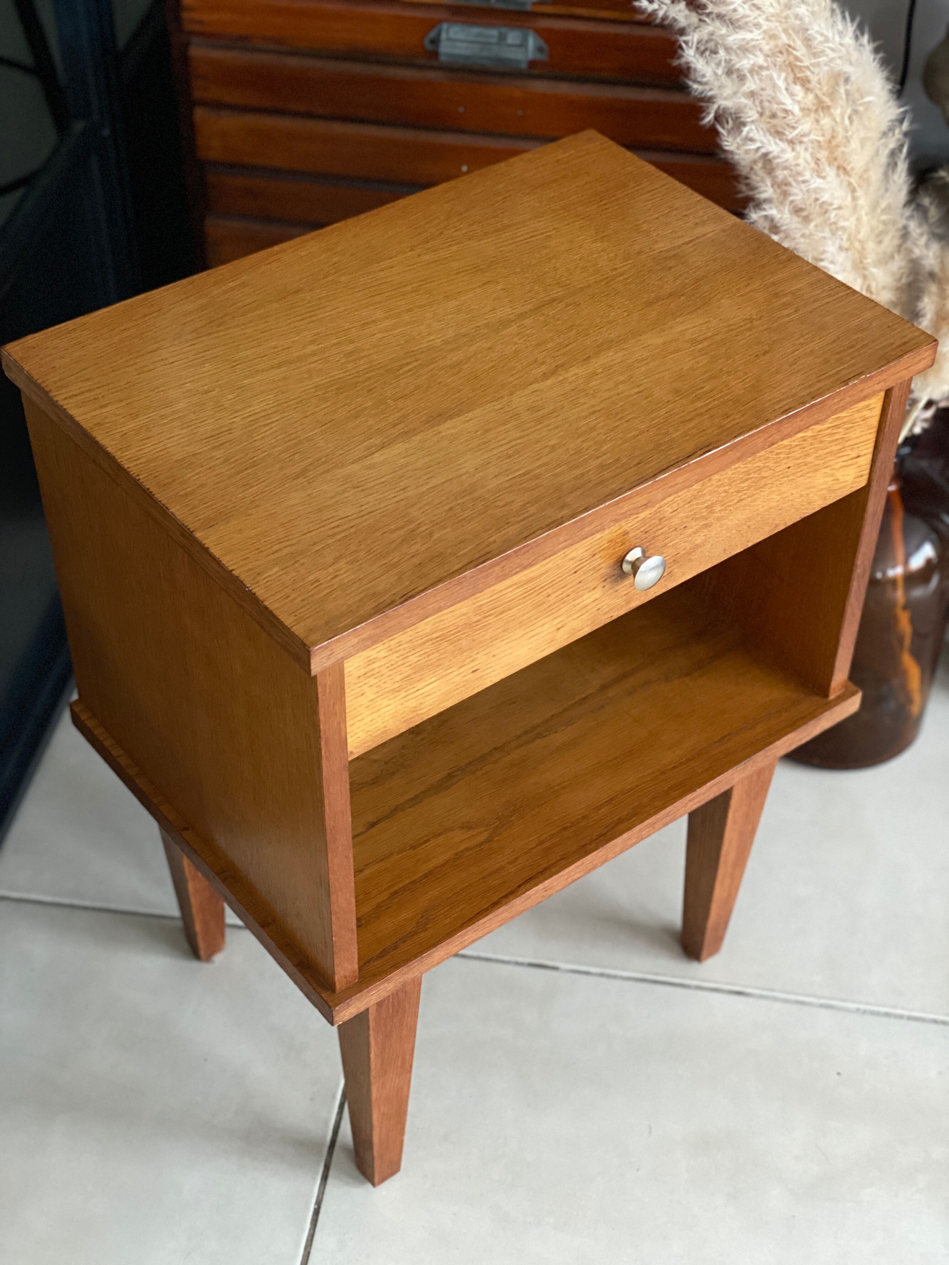 Table de chevet vintage
