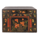 Coffre en bois ancien avec illustrations de fleurs de lotus (Chine, vers 1900)