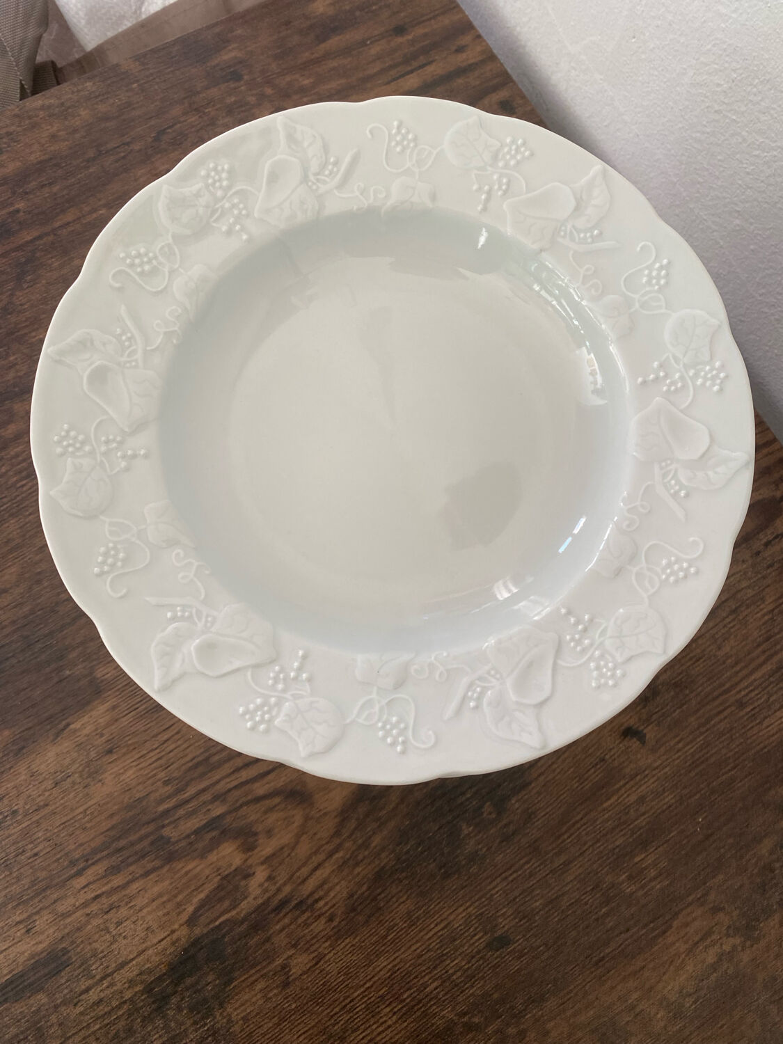 Deep porcelain plates