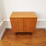 Vintage dresser 4 drawers 1 door
