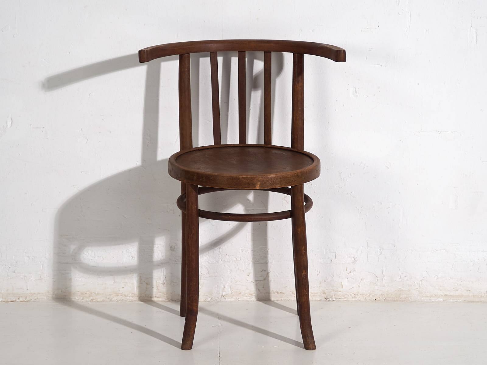 Antique armchairs with armrests (circa 1920). Set of 4 pieces no. 3