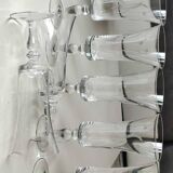 Set of 8 champagne flutes, flared neck. In crystal. Frosted plant motifs.