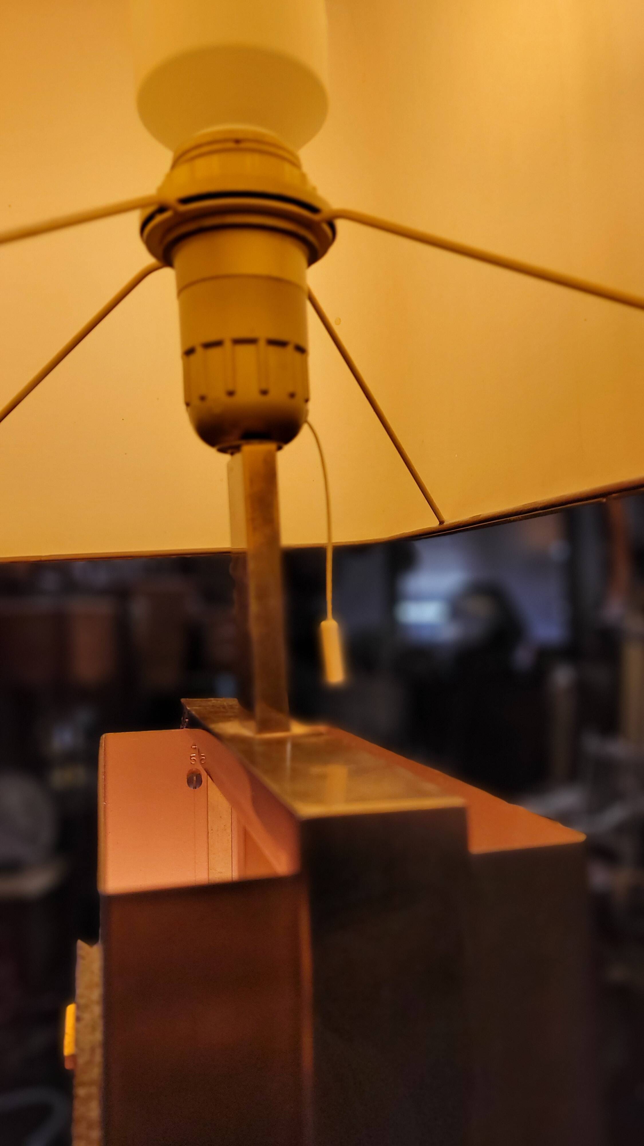 Lampe de bureau par Willy Daro en agate , 1970s